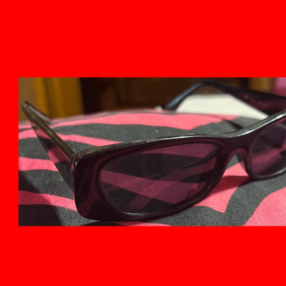 Vintage Black Rectangular Sunglasses - image 4